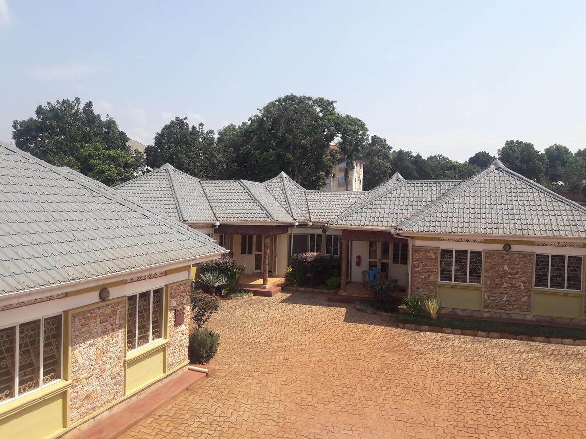 אנטבה Prestige Resort Cottages מראה חיצוני תמונה